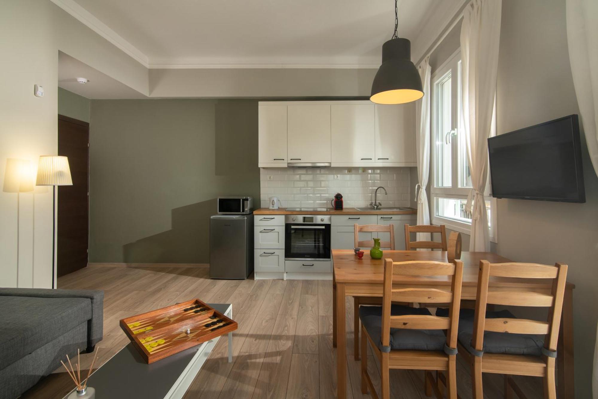 The Central Boutique Apartments Iraklion Buitenkant foto