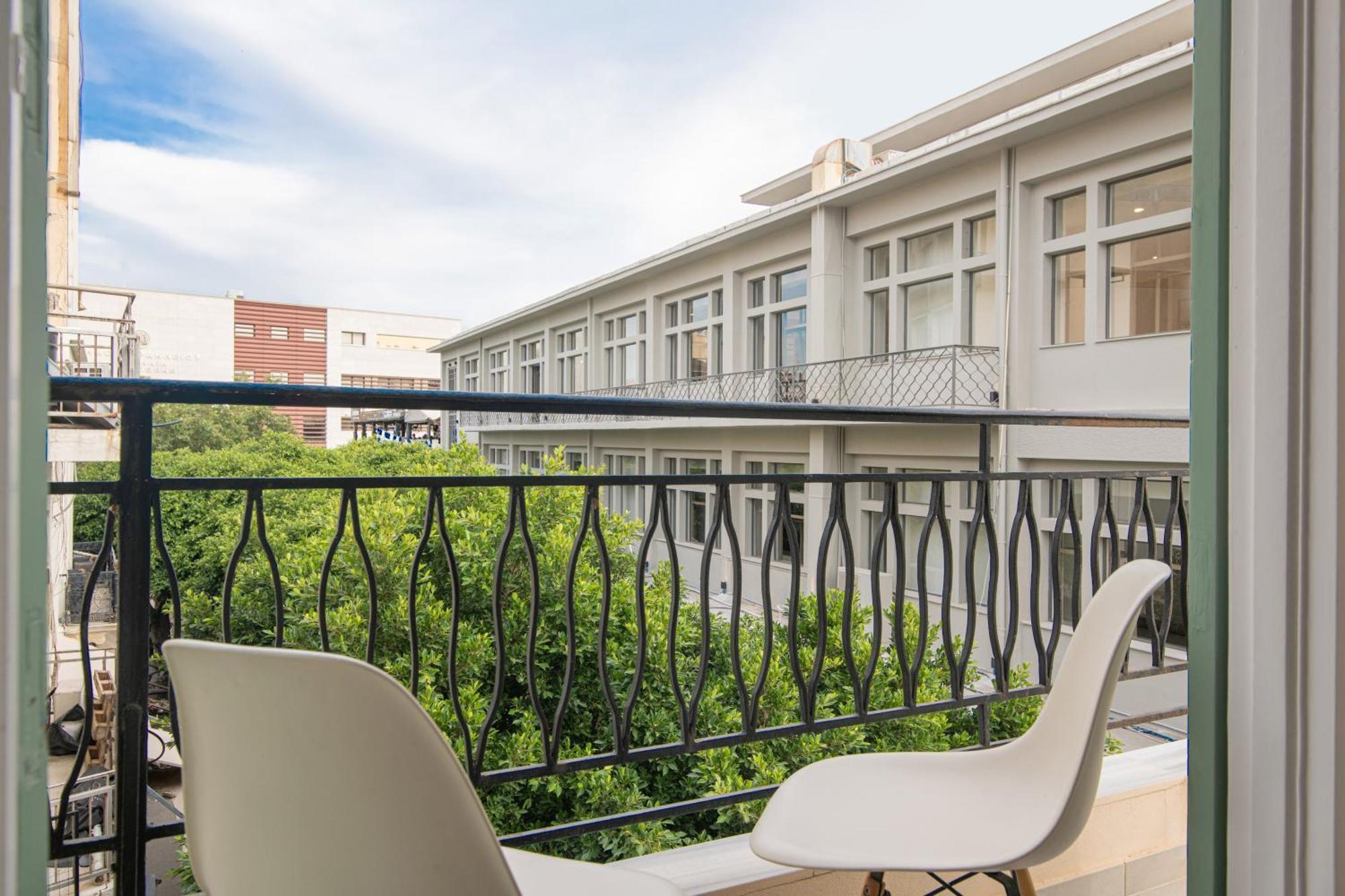 The Central Boutique Apartments Iraklion Buitenkant foto